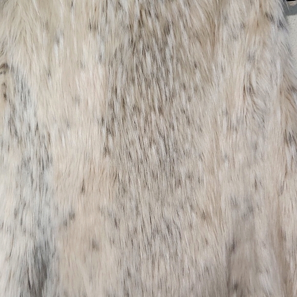 Rachel Zoe Gorgeous Luxury Faux Fur Vest Size X Large Like New!! - Picture 9 of 12